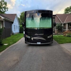 2016 Thor Pallazzo 36', Roberts Collectables Canada