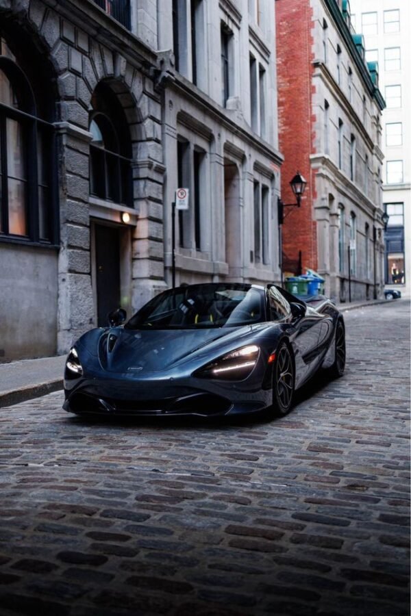 2018 McLaren 720, Roberts Collectables, Montreal Quebec.